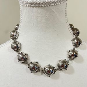 EL Erica Lyons Silver Tone Metallic Lobster Claw Clasp 16 Inch Choker Necklace